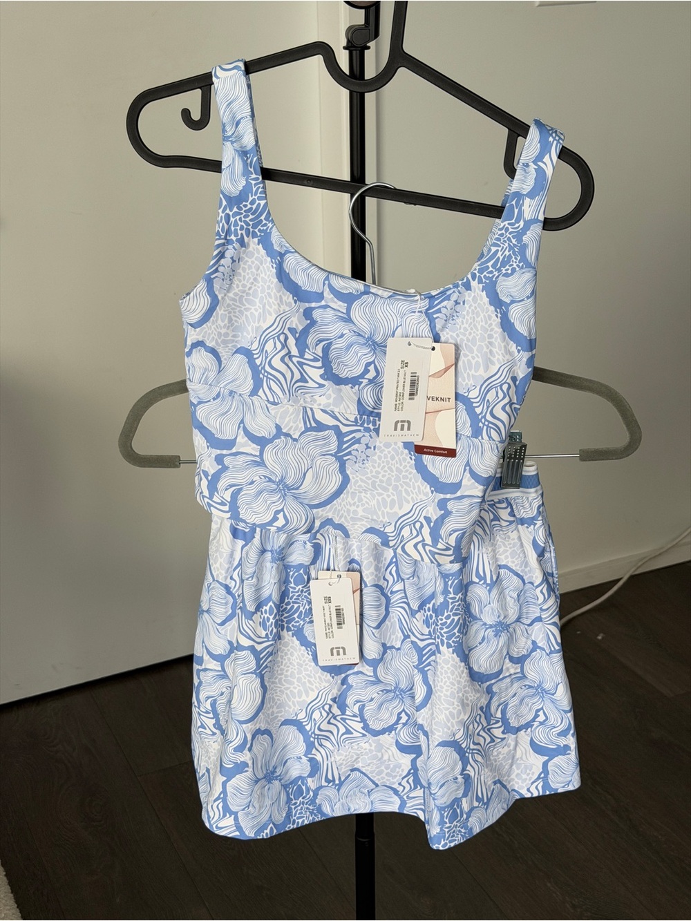 Blue Floral two piece - V Necket